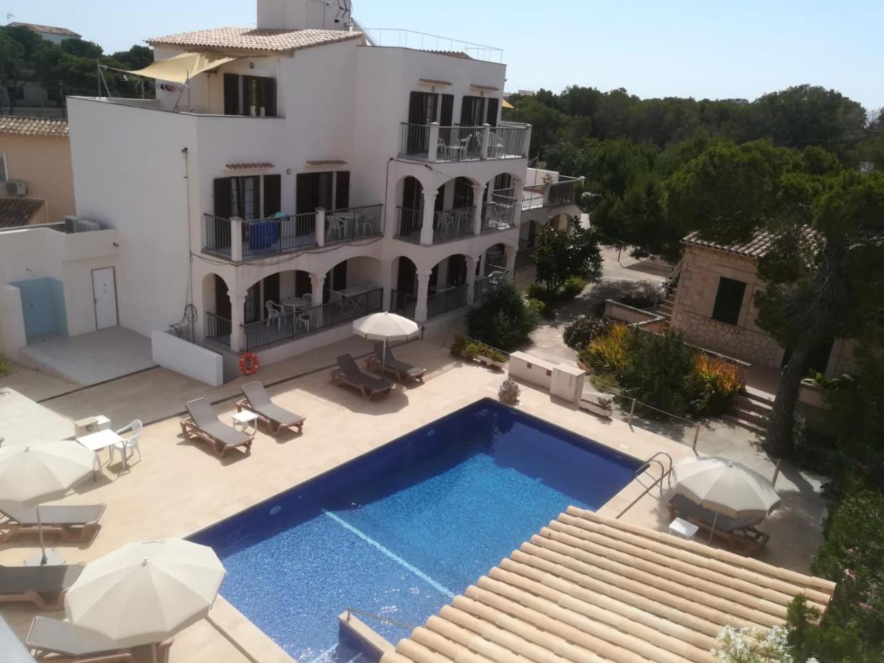 Apartamentos Villa Primera Cala Figuera  Luaran gambar
